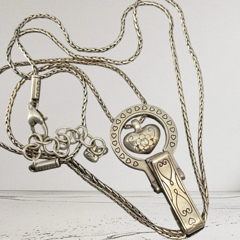BRIGHTON Heart & Crystal Badge Clip Lanyard Necklace Silver 2578 - Picture 3 of 5